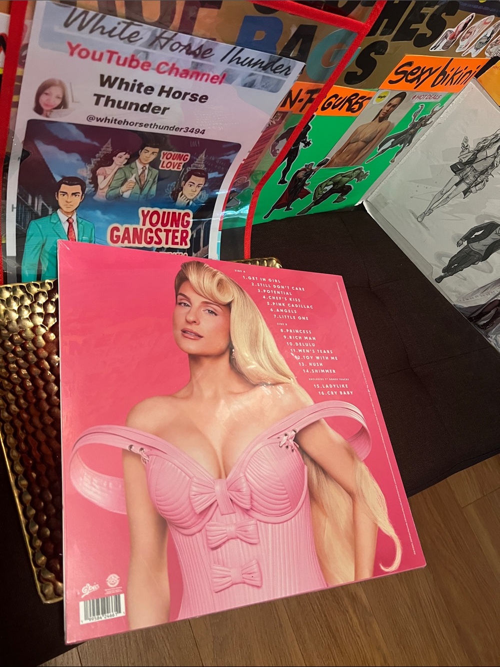 #2860**Toy With Me - Exclusive Pink Glitter Vinyl - Picture 7 of 17